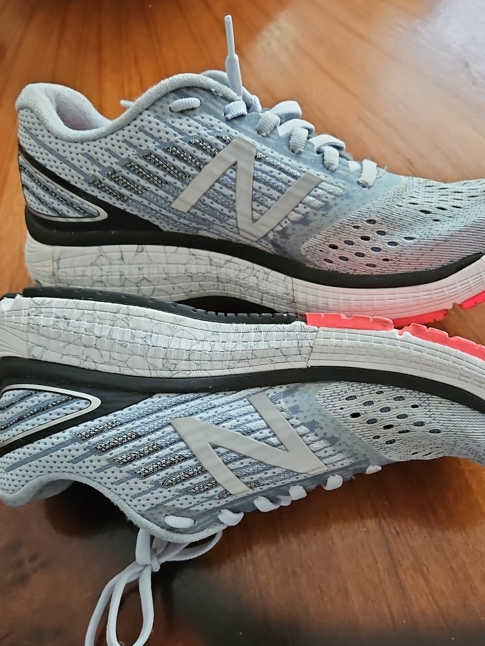 New Balance Women's Light Blue Athletic Sneakers with Pink Accents - Picture 4 of 8